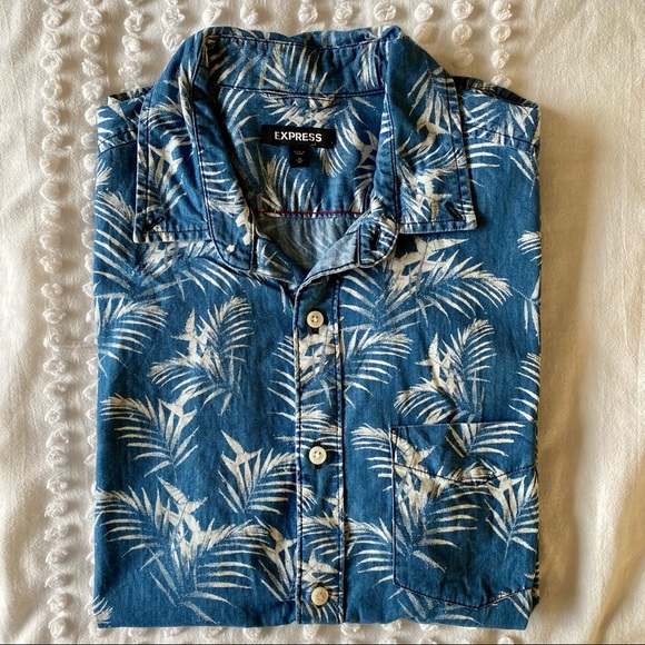 Express Medium Slim Fit Print Shirt - Picture 2 of 7